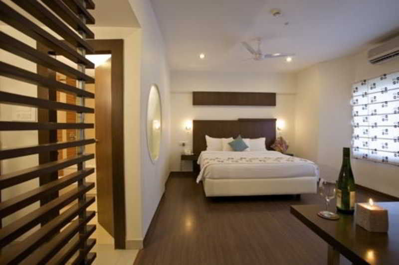Oyster Suites Hyderabad Exterior photo